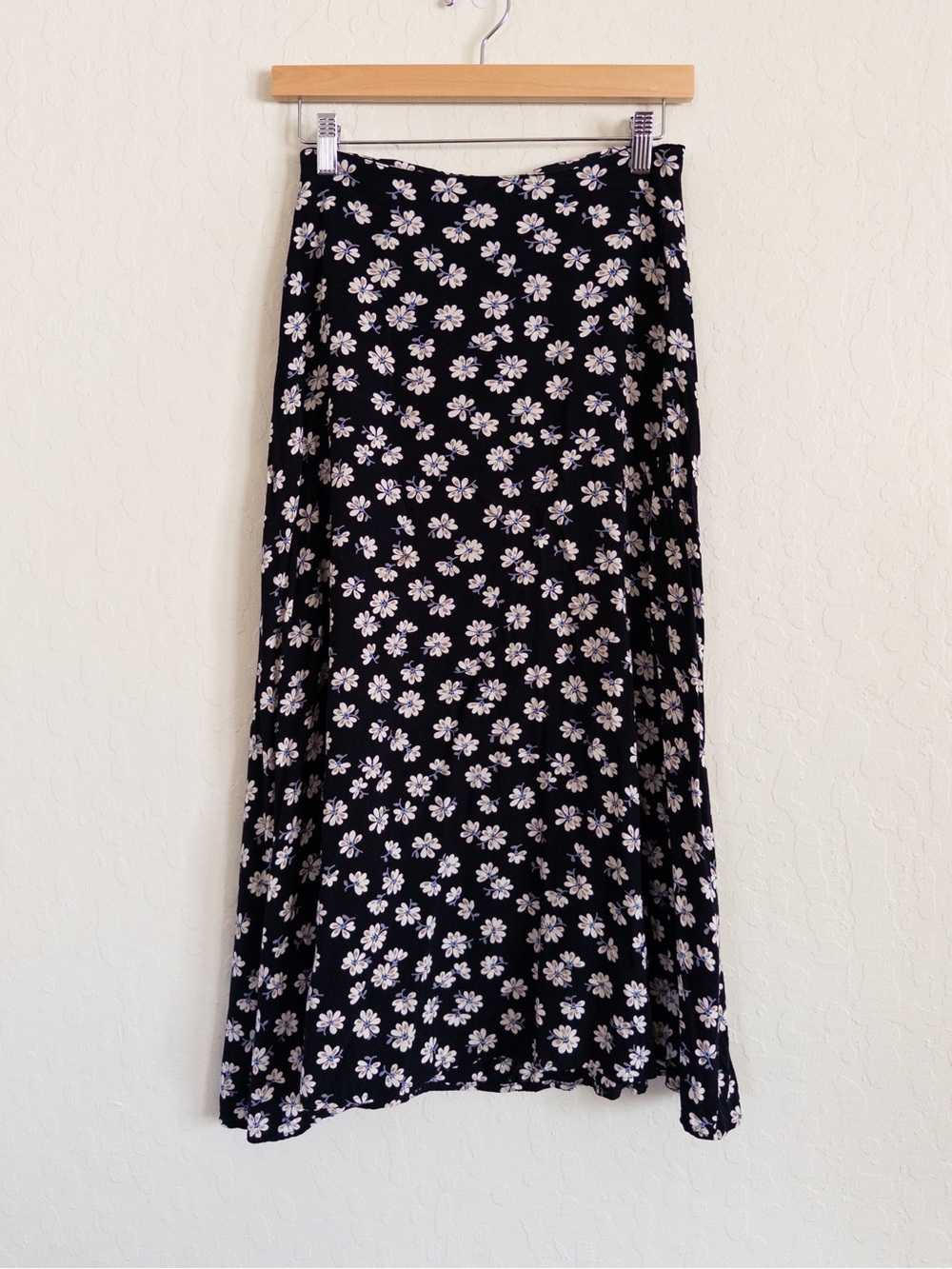 Vintage 90s Y2K Granite A-Line Floral Midi Skirt 3/4 Black Floral Boho Grunge